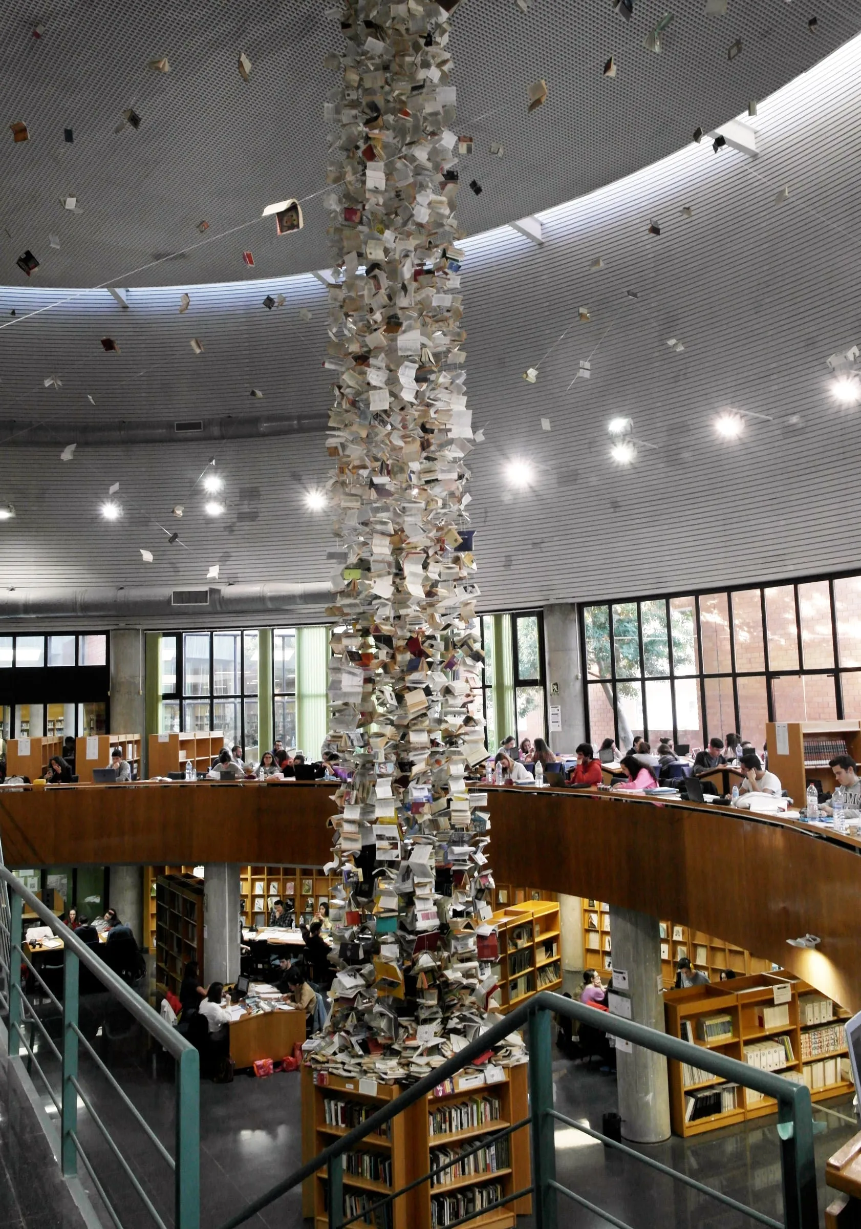 Babel Library XIII, Fig. 2