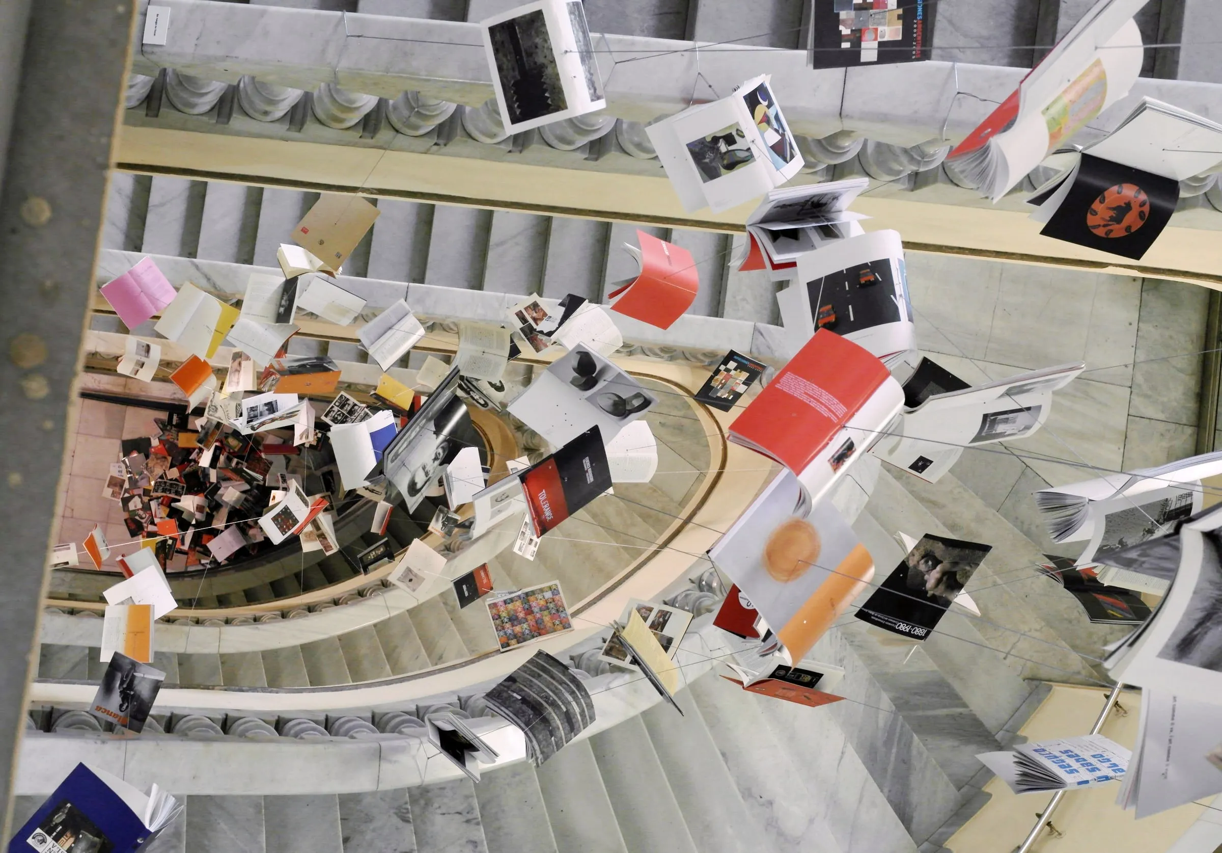 Babel Library XI, Fig. 3