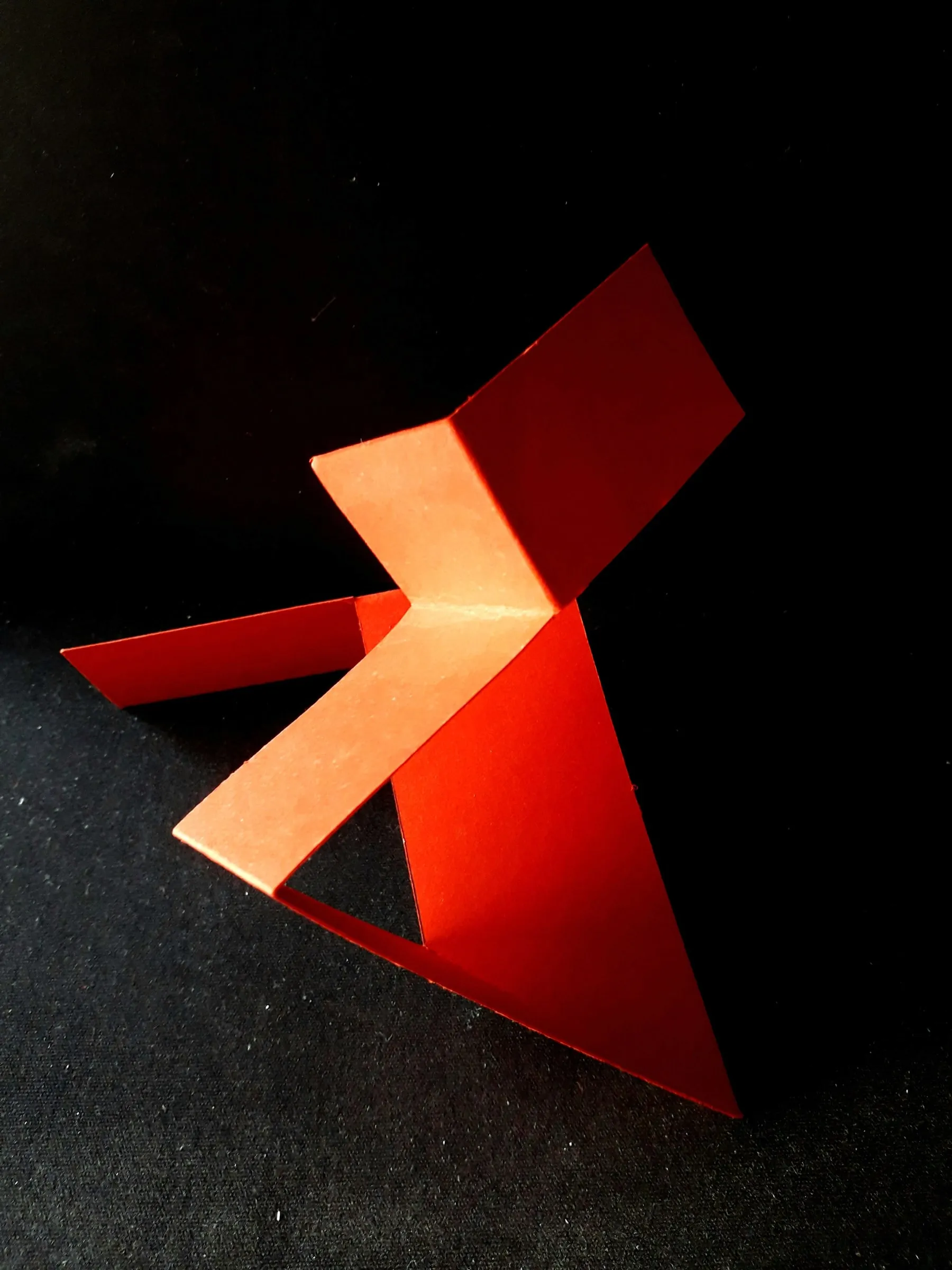 Angles: origami series, Fig. 6